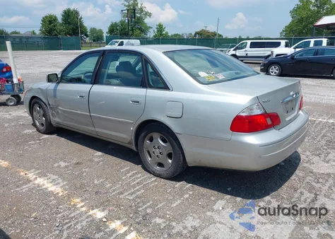 2003 Toyota Avalon Xls z USA, uszkodzony, nr VIN 4T1BF28B13U294364